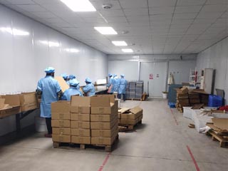 酒瓶廠家內(nèi)部包(bāo)裝